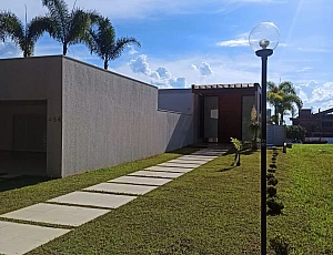Casa em Condomínio